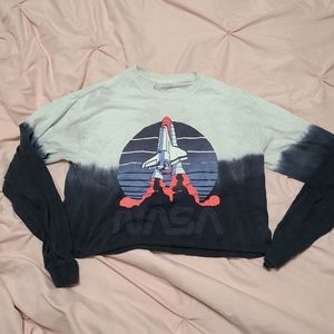 Nasa cropped long sleeve shirt